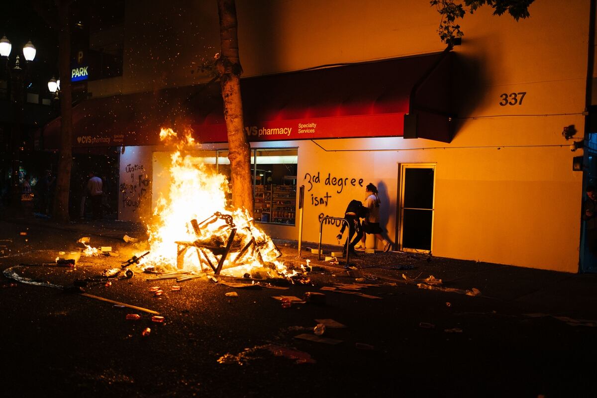 portland_riot-1.jpg