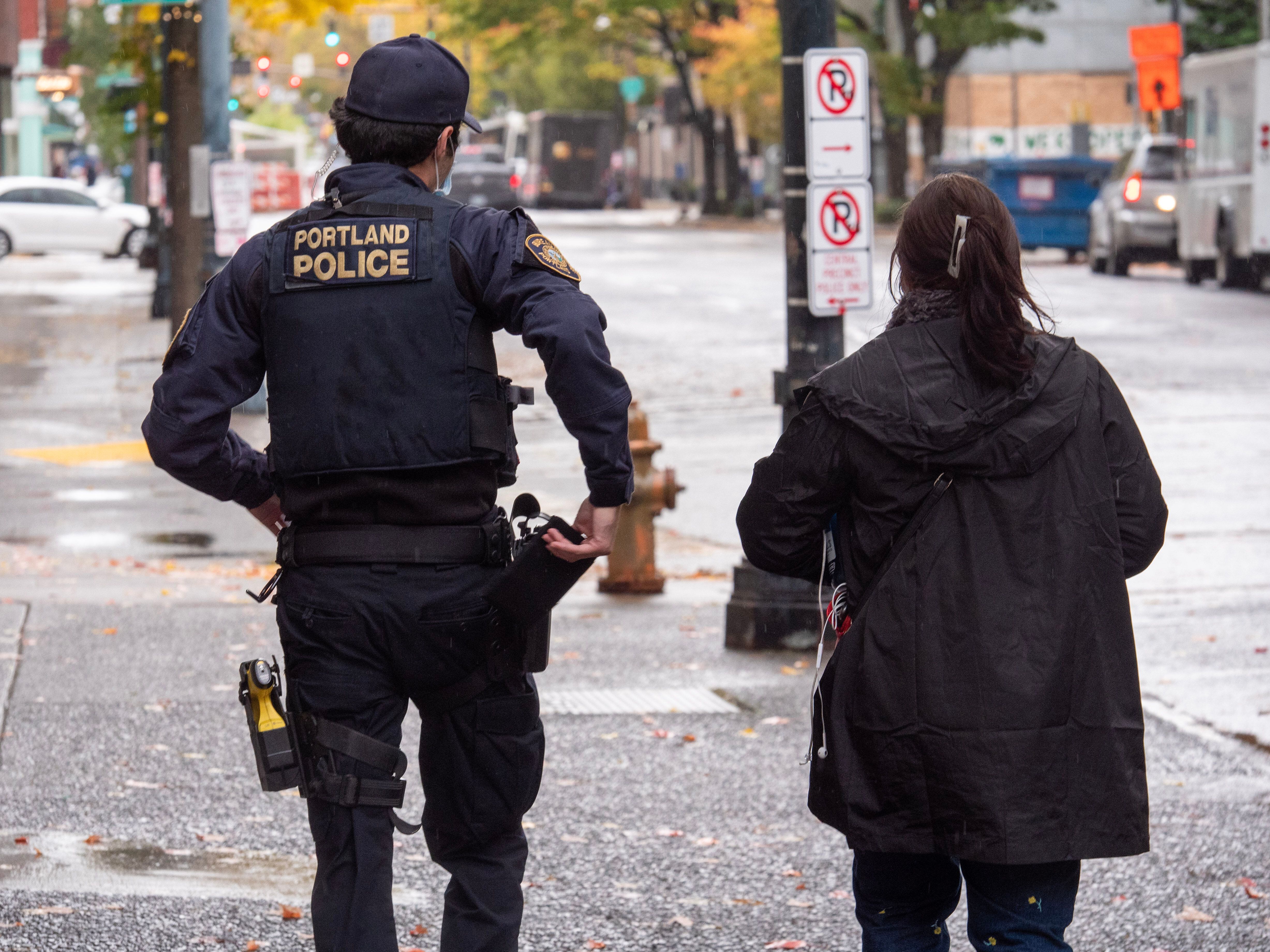 a-police-officer-says-portlanders-still-won-t-tell-cops-we-need-you