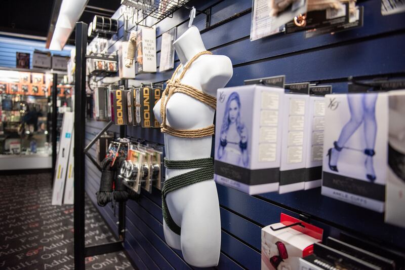 Because We Think Globally and Kink Locally