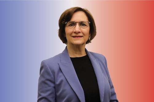 Rep. Suzanne Bonamici Moves to Impeach U.S. Education Secretary