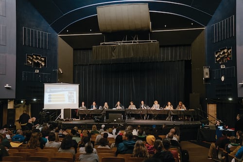 School Board Pauses Generative Artificial Intelligence in PPS