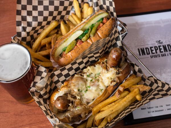 Independent Sports Bar and Grill