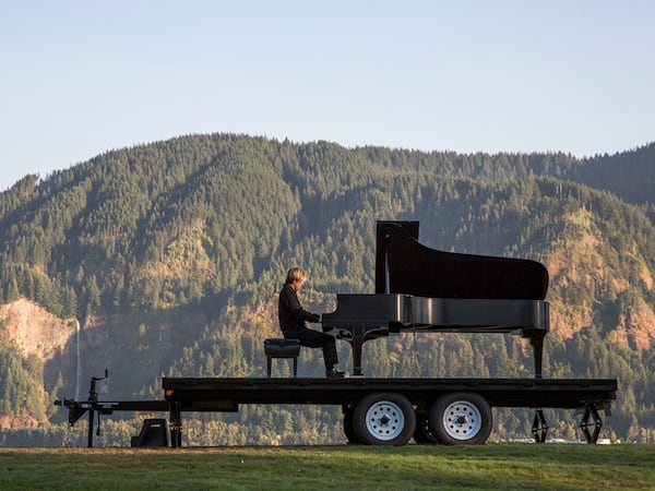 In a Landscape Combines Piano Music and the Sublime Beauty of Oregon and the West
