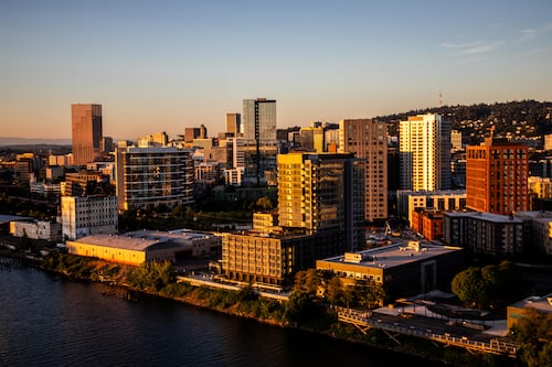 Downtown Foot Traffic Is Up but Office Workers Remain Home, Study Shows