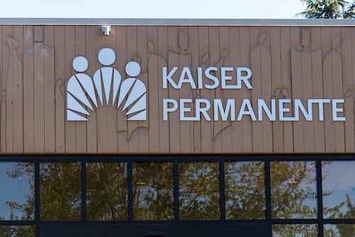 Kaiser Workers Set Strike Date