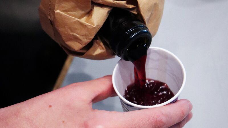 WW Staffers Rank Three Merlots—but They Can’t See the Labels