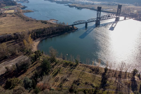 Willamette Cove Makes a Perfect Park, Once the Soil Is Removed