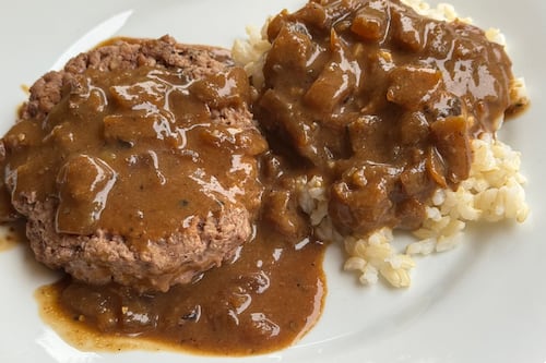 What We’re Cooking This Week: Hamburger Steak and Gravy