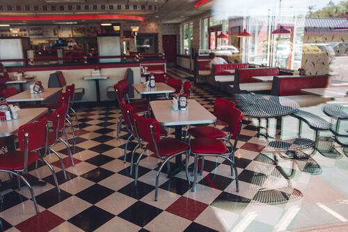 Murmurs: Momentum Builds for Vaccine Mandate