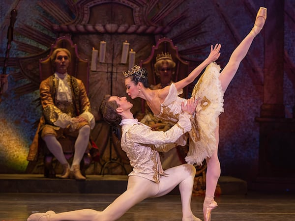 An Unforgettable Performance š©°