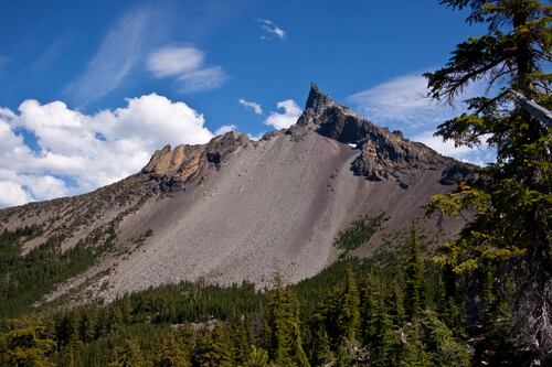 Oregon’s Southernmost Glacier on Mount Thielsen Has Completely Disappeared