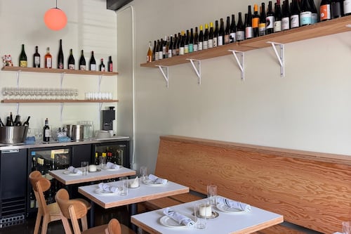 Pretend You’re in Paris in the Parking Lot of Oscar Food & Wine