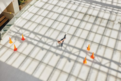 Lacking a Municipal Ice Rink, Portland Found One at Lloyd Center