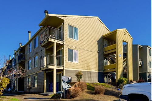 Home Forward Officials Brief Board on Agency’s Struggles