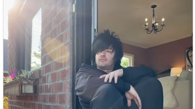 Kyle Huckabee Turns Portland Real Estate Into Emo Pop Songs