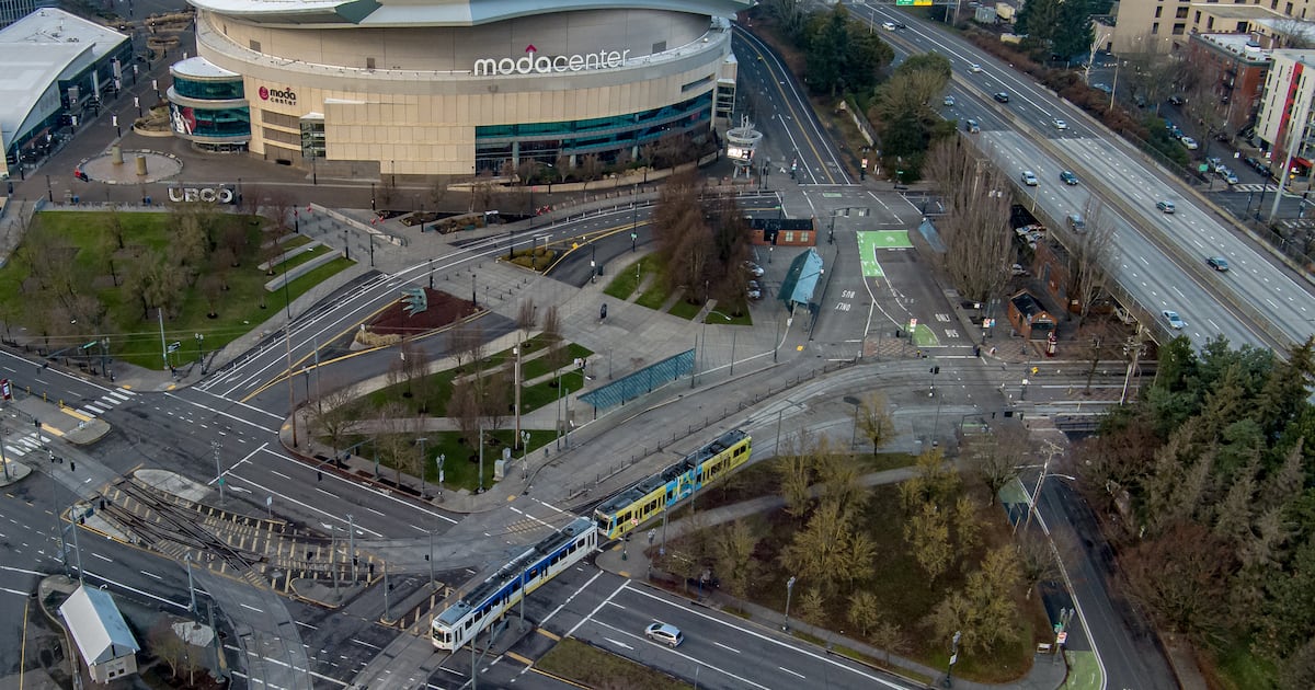 As I-5 Closure Looms, Portland Will Consider Paying TriMet Fare for City Employees