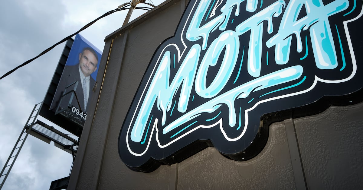 Who Really Owns The La Mota Weed Dispensary Chain who-really-owns-the-la-mota-weed-dispensary-chain