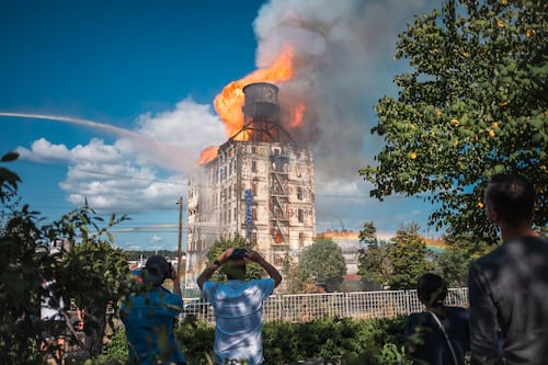 Fire Collapses All Eight Stories of Vacant Centennial Mills