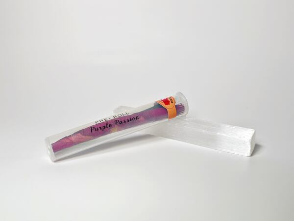 Nothing Compares to the Silky-Sweet Perfume That Royal Rose PDX Rolling Paper Offers