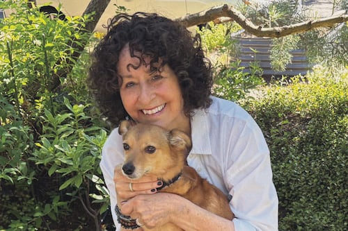 Liz Scott Can’t Stop Thinking About Death—or Making Jokes