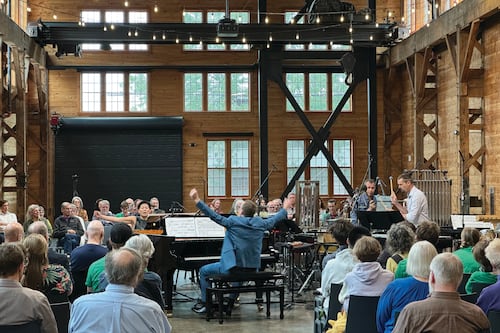 Classical Music Finds Strange Harmony at Makrokosmos